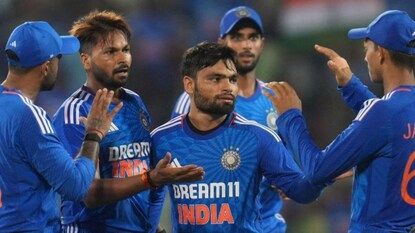 ভারত বনাম অস্ট্রেলিয়া চতুর্থ টি-২০, ভারত বনাম অস্ট্রেলিয়া চতুর্থ টি-২০,