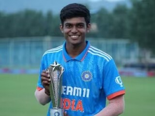 অনূর্ধ্ব-১৯ এশিয়া কাপের তৃতীয় ম্যাচে মাত্র ৫২ রানে গুটিয়ে গেল নেপাল; এই বোলারের দুর্ধর্ষ বোলিংয়ে জয় ভারতের (Limbani.Insta)