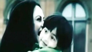 জয়ার কোলে এই শিশু কে?