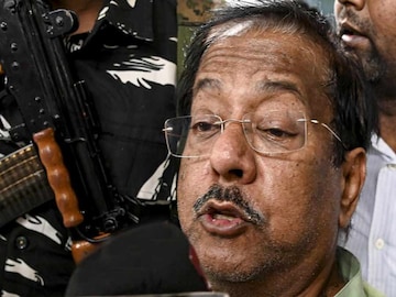 জ্যোতিপ্রিয়র আরও চাপ