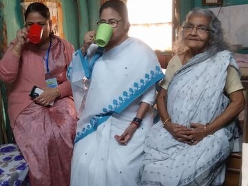 মুখ্যমন্ত্রী মমতা বন্দ্যোপাধ্যায়