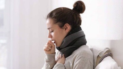 হলুদ এবং গুড় শরীরকে উষ্ণ রেখে পুষ্টি যোগায় হলুদ এবং গুড় শরীরকে উষ্ণ রেখে পুষ্টি যোগায়