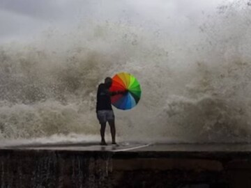 ঘূর্ণিঝড়ের জেরে আগামিকাল কলকাতায় বৃষ্টি হবে? নাকি ঠান্ডা পড়বে? জানুন পূর্বাভাস