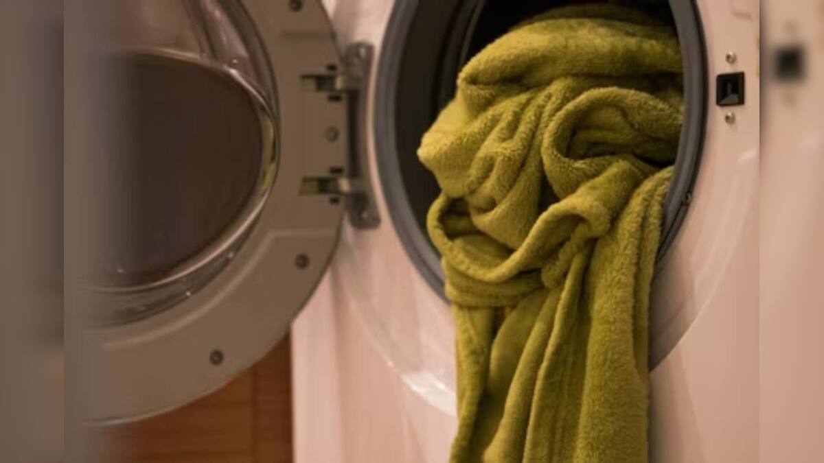 How to Wash Blanket সহজেই বাড়িতে কেচে নেওয়া যাবে ভারী লেপকম্বল