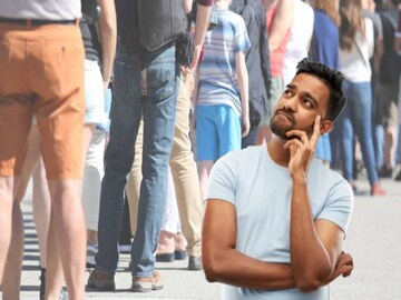 দাঁড়ানোর ভঙ্গিতেই ফাঁস হয় সে কেমন মানুষ! জেনে নিন গোপন পদ্ধতি, চিনে নিন অন্যদের