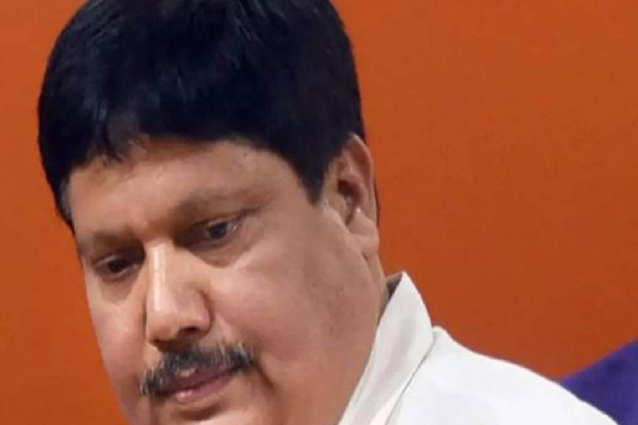 গ্রেফতার অর্জুন সিং-য়ের ভাইপো! জগদ্দলে তুলকালাম, চরমে তৃণমূলের গোষ্ঠীকোন্দল