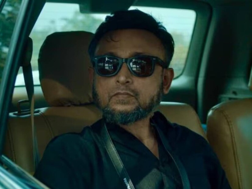 সামথিং লাইক অ্যান অটোবায়োগ্রাফি: মোস্তাফা সারওয়ার ফারুকি পরিচালিত এই ছবি যেন জীবনেরই আয়না। ব্যক্তিজীবনের অভিজ্ঞতার সঙ্গে ফিকশন মিশিয়েে বোনা হয়েছে ছবির গল্প। ছবিটিতে অভিনয় করেছেন ফারুকি এবং নুসরত ইমরোজ তিশা।