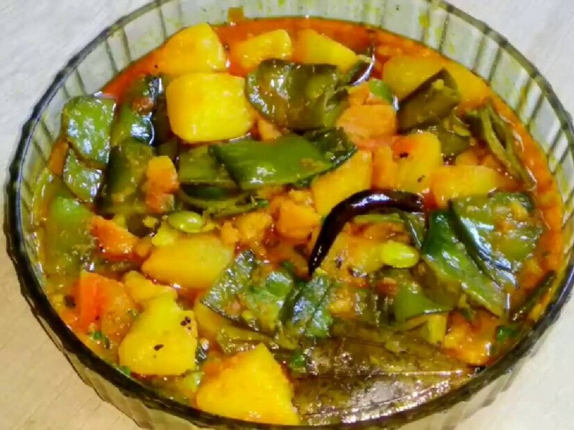 শীতকালে অনেকেরই ওজন বেড়ে যায়৷ আয়ুর্বেদিক চিকিৎসক অমিত গেহলটের মতে, শিম শরীরের মেদ কমাতে আবিশ্বাস্য ভাবে কাজ করে। এটা শরীরের ফোলাভাব কমায়। গলা, পেট সহ অনেক জায়গায় মেদ ঝরিয়ে দেয়৷