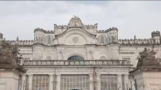 নবাবি দিনের বহু দলিলদস্তাবেজ-সহ ইতিহাসের বিভিন্ন সামগ্রী সংরক্ষণ করা রয়েছে এই প্যালেসে
