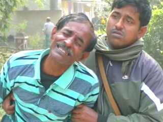 মৃত পুলিশকর্মীর পরিবার যা বলছে