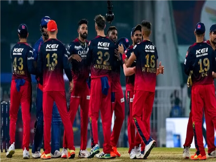 অপর যে দুই তারকাকে ছেড়ে দিতে পারে আরসিবি তারা হলে নিউজিল্যান্ডের তারকা পেসার লকি ফার্গুসন ও ক্যারিবিয়ান পেসার আলজারি জোসেফ। ফলে যে ৫ মহাতারকাকে ছাড়তে পারে আরসিবি সকলেই বিদেশী।