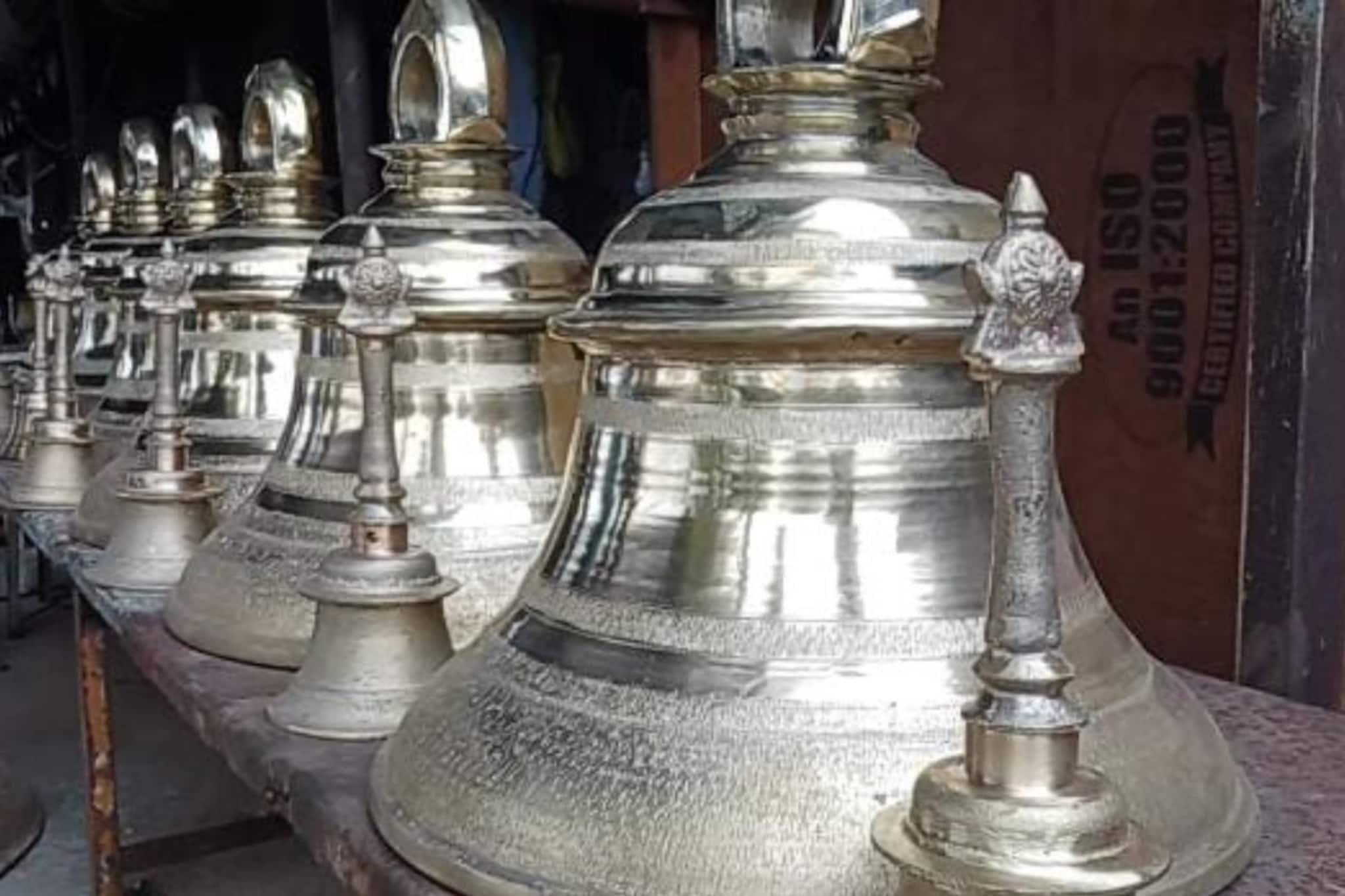 তাক লাগাবে রাম মন্দিরের বিরাট-বিরাট ঘণ্টা,  কোথায় তৈরি হচ্ছে জানেন?
