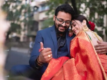 ইলিশ, চিংড়ি, মাটন...রুপোর থালায় ষষ্ঠীপালন! দর্শনার মামাবাড়িতে সৌরভের জামাই-আদর