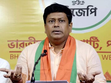 ‘হনুমানের মত লাফালেই হয় না।'- সুকান্ত মজুমদার