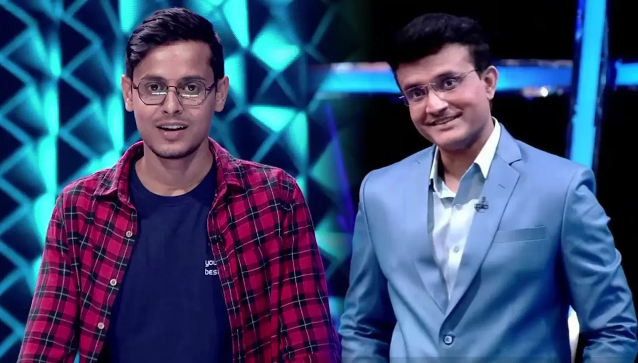 সৌরভ বলেন, ‘তো মাস গেলে ভালোই রোজগার হয় তো, তা প্রায় ১০-১২ লক্ষ!’ উত্তর কিরণ দত্ত জানান, তিনি সেটা বলতে পারবেন না, তবে হ্যাঁ, ভালোই হয়, কাছাকাছি। আর একথা চমকে যান সৌরভ। রসিকতা করে এরপরেই সৌরভ বলেন, 'কিরণ একটা চাকরি দেবে?' এমন কথায় কিরণও হেসে ফেলেন। বলেন, ‘নিশ্চয়…’ যা শুনে হেসে ওঠেন দাদাগিরির মঞ্চের সবাই।