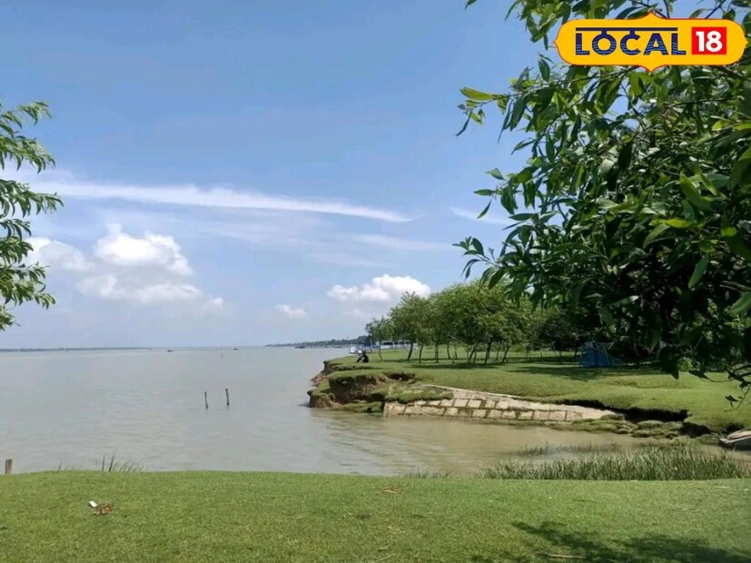 বছর শেষের ছুটির দিনগুলিতে গন্তব্য হোক ফলতা পিকনিক স্পট। এখানে রয়েছে হুগলি নদীর বিস্তীর্ণ খোলা চর। যেখানে আপনি সময় কাটাতে পারবেন দীর্ঘক্ষণ।