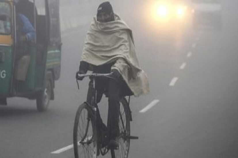 Bengal Weather Forecast: এই কোল্ড প্যাসেজের তাপমাত্রা ৪ ডিগ্রি থেকে ৮ ডিগ্রি সেলসিয়াসের মধ্যে নেমে গিয়েছে। নতুন করে পশ্চিমী ঝঞ্ঝা আসবে শুক্রবার। এর প্রভাবে সপ্তাহান্তে আবহাওয়ার পরিবর্তন। 