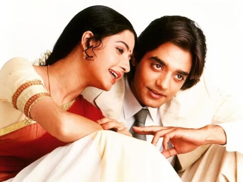 ১৯৯৬ সালে 'তেরে মেরে সপনে' দিয়ে তার বলিউড কেরিয়ার শুরু করেছিলেন প্রিয়া। সেই ছবিতে তিনি অভিনয় করেছিলেন আরশাদ ওয়ারসি এবং চন্দ্রচূর সিংয়ের সঙ্গে। কিন্তু ছবিটি সফল হয়নি। তবে প্রিয়ার সৌন্দর্যের প্রশংসা হয়েছিল সর্বত্র।