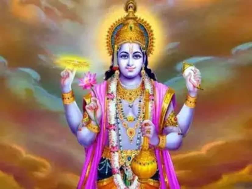 এই তিথিতে পালনীয় কিছু রীতিনীতি আছে৷ প্রচলিত বিশ্বাস, এই রীতি একনিষ্ঠভাবে পালন করলে জীবনে সুখ, শান্তি, অর্থের অভাব হয় না৷