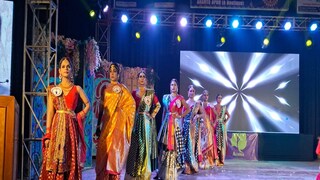 দক্ষিণবঙ্গে দুর্গাপুরে প্রথমবার, লিঙ্গভেদ মুছে র‍্যাম্পে উঠলো রুপান্তরকামীরা 
