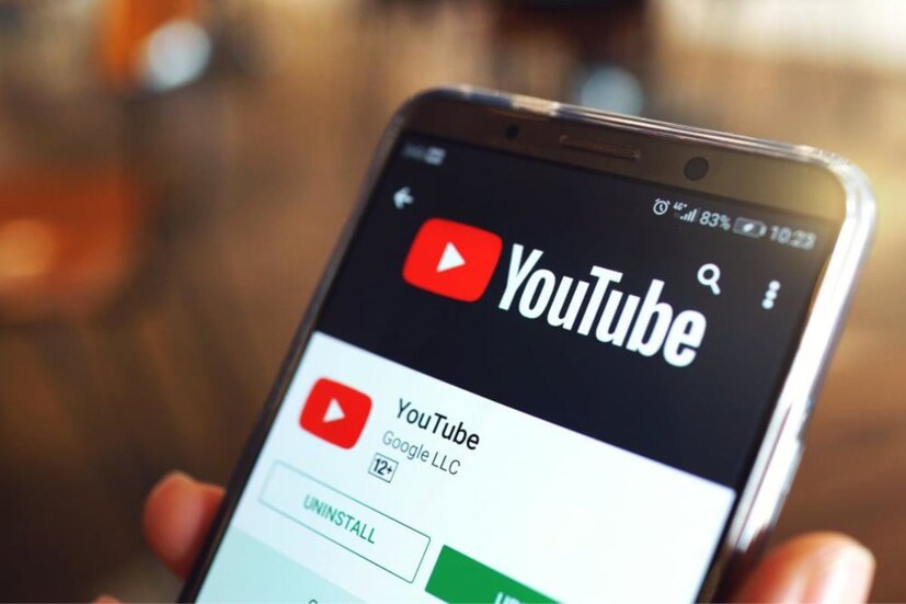 কখনও কখনও YouTube এই ভুল করতে পারে অথবা সম্ভবত কেউ ম্যানুয়ালি নিজেদের স্ট্রিমের গুণমান এবং ইন্টারনেট সংযোগ পরিচালনা করতে পারে যা সেট করেছে৷ এই ক্ষেত্রে, অ্যান্ড্রয়েড বা আইওএস অ্যাপে তিনটি ডটে ক্লিক করতে হবে। কেউ যদি একটি ডেস্কটপ ব্রাউজার ব্যবহার করেন, তবে গুণমান সেটিংস অ্যাক্সেস করতে প্লেয়ার উইন্ডোতে গিয়ার আইকনটি সিলেক্ট করতে হবে।