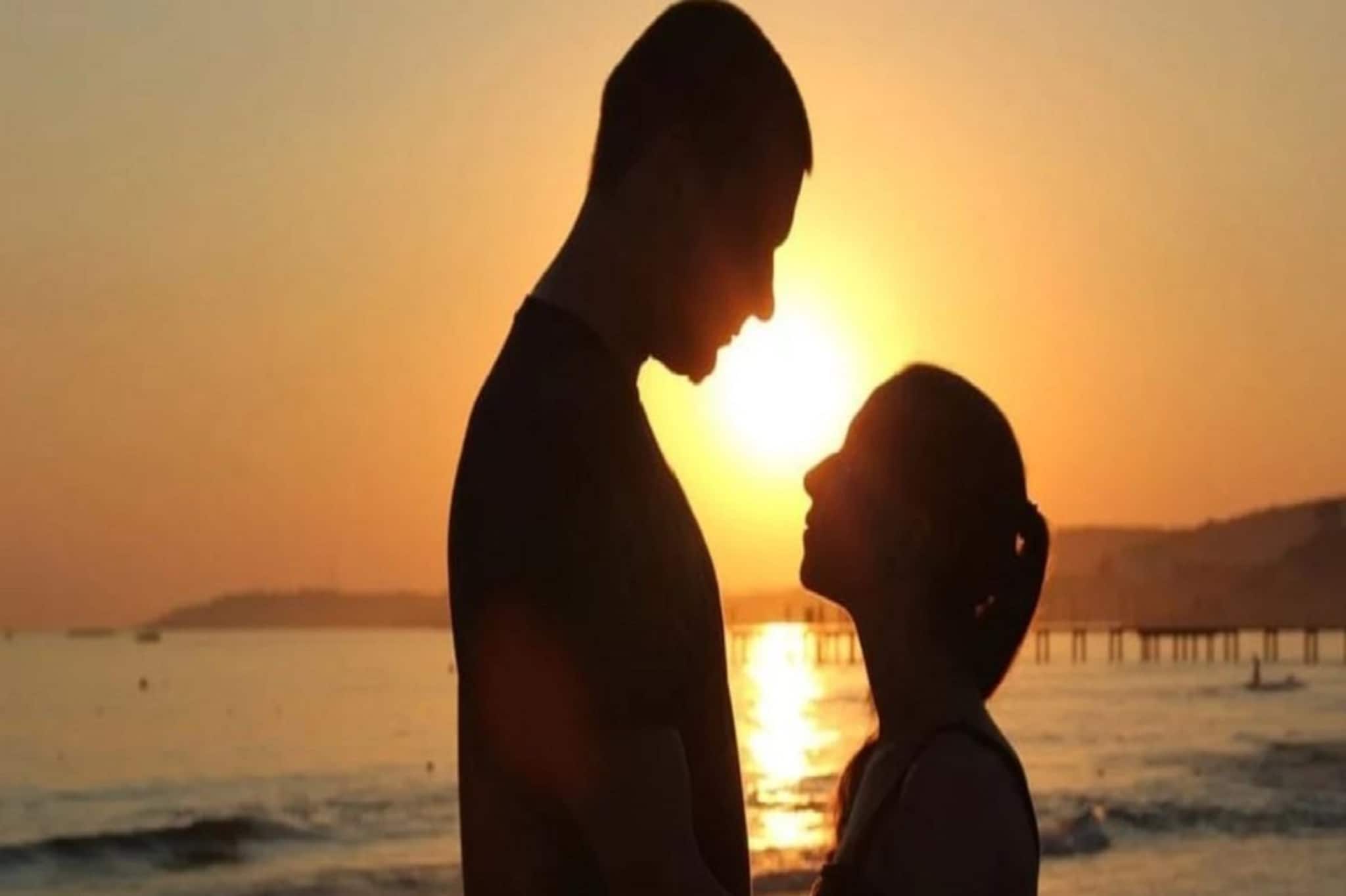 স্বামী-স্ত্রী বা প্রেমিক-প্রেমিকার মধ্যে উচ্চতার তফাত কতটা হলে সুখের হয় জীবন?