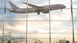 বিমানবন্দরে কাজে লাগবে এই ক্রেডিট কার্ড; দেখে নিন কী কী সুবিধা পাবেন সফরের সময়ে