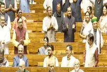 বিজেপির ১২ সাংসদের পদত্যাগ, তালিকায় দুই কেন্দ্রীয় মন্ত্রীও! হঠাৎ কী ঘটল?