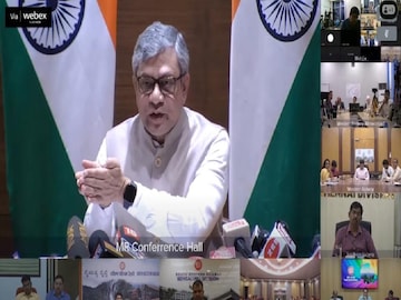 বেকারত্ব নিয়ে অভিযোগের জবাব কেন্দ্রের