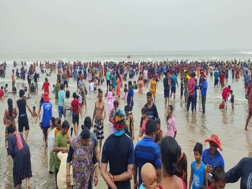 পূর্ব মেদিনীপুর জেলার কাঁথি, তমলুক ও হলদিয়া সহ সর্বত্রই তাপমাত্রা উর্ধ্বমুখী। হলদিয়ার তাপমাত্রা স্বাভাবিকের থেকে ৩ ডিগ্রি বেশি। কাঁথি ও তমলুক শহরে শীত উধাও হয়েছে। আরও বাড়বে সৈকত নগরীর তাপমাত্রা। উত্তরে হাওয়া প্রবেশের পথে বাধা সৃষ্টি করেছে পশ্চিমী ঝঞ্ঝা ফলে তাপমাত্রা বাড়ছে। (প্রতিবেদন: সৈকত শী)