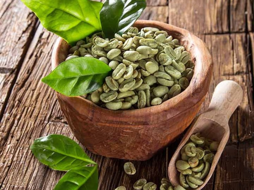 ব্লাড সুগারক্লোরেজেনিক অ‍্যাসিড টাইপ ২ ডায়াবেটিস কমাতেও সাহায‍্য করে। ব্লাড সুগার কমাতে অবশ‍্যই সবুজ কফি খান। 