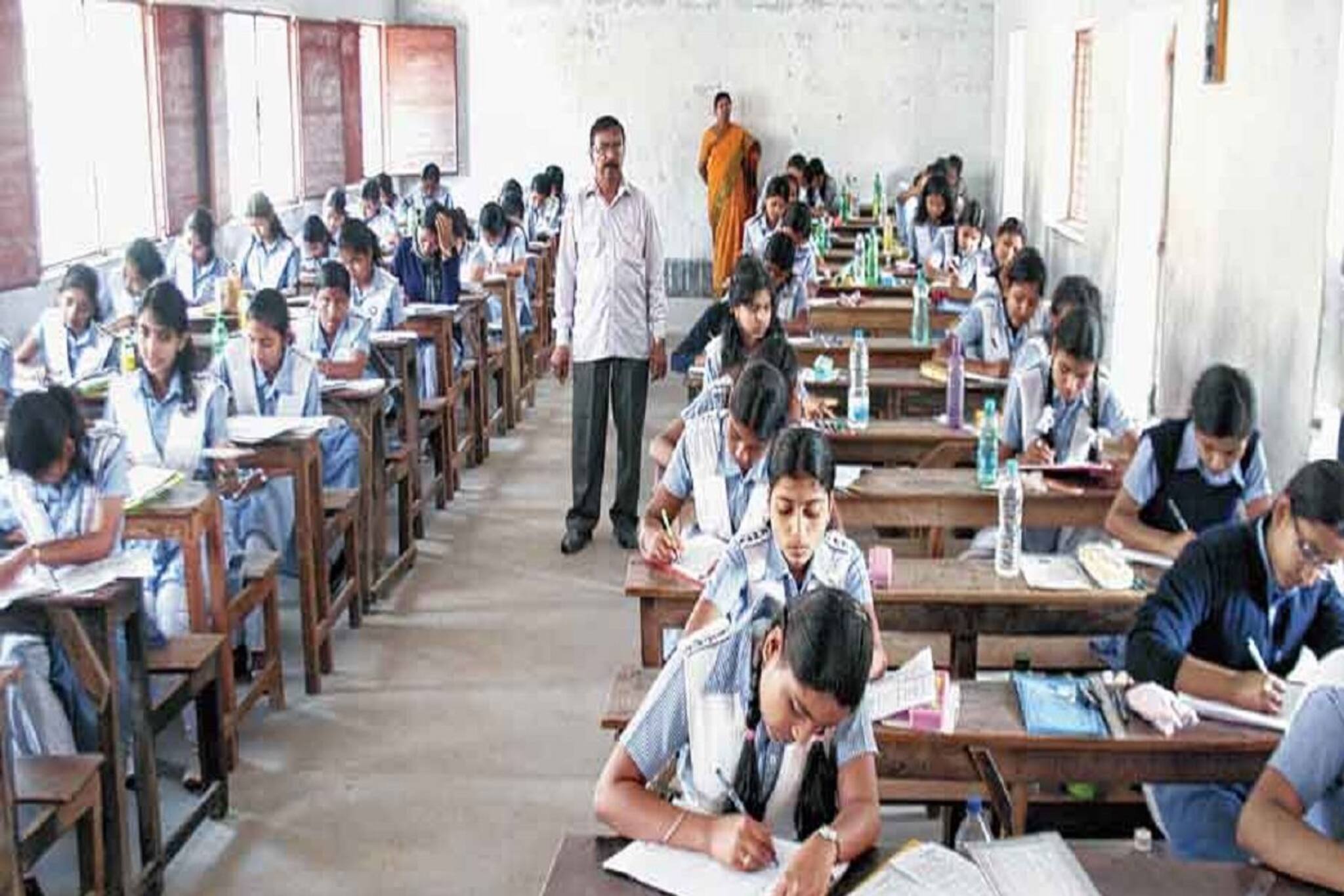 উচ্চমাধ্যমিকের সিলেবাসে আসছে বেশ বদল! CBSE বোর্ডের শিক্ষকদের সহযোগিতা চায় সংসদ