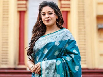 সুখবর দিলেন ইমন