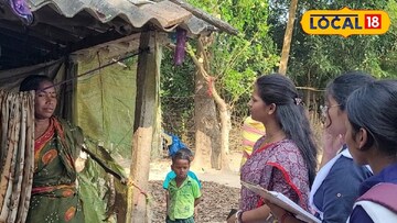 অভিভাবককে