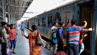 বহু ট্রেন বাতিল