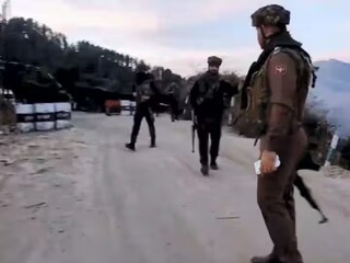 কাশ্মীরে মারাত্মক কাণ্ড