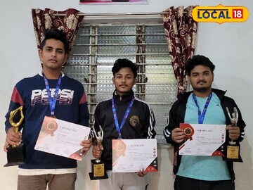 পদক