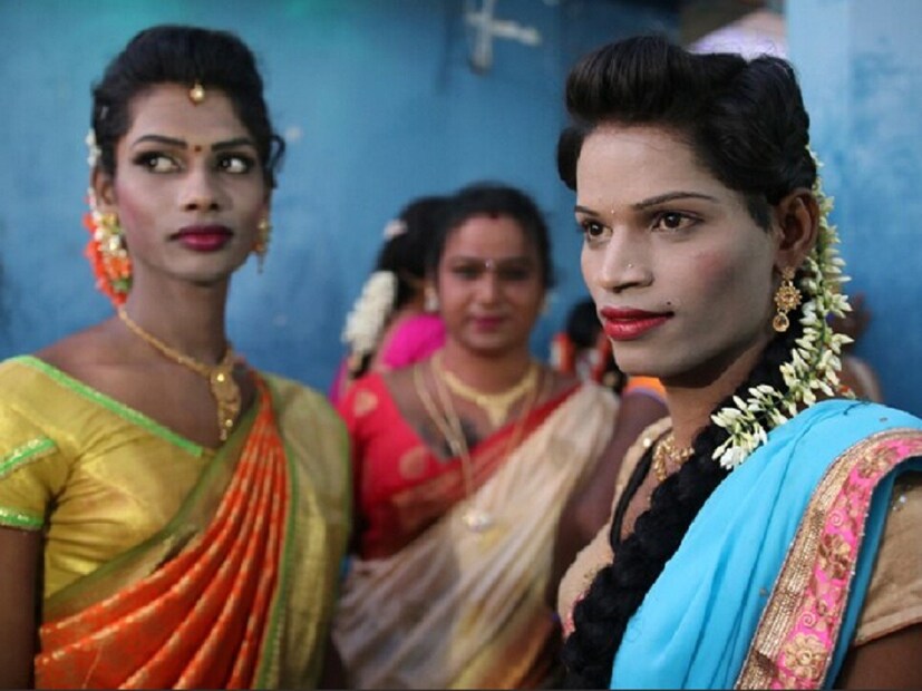 এক গবেষণায় জানা গিয়েছিল, সাধারণ মানুষদের থেকে বেশিদিন বাঁচেন বৃহন্নলারা। তাঁদের গড় আয়ু কিছুটা বেশি হয়।