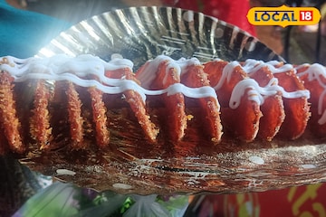 এক হাত লম্বা ইয়াম্মি পটেটো চিপস! তাও দাম মাত্র ৪০ টাকা এক হাত লম্বা ইয়াম্মি পটেটো চিপস! তাও দাম মাত্র ৪০ টাকা