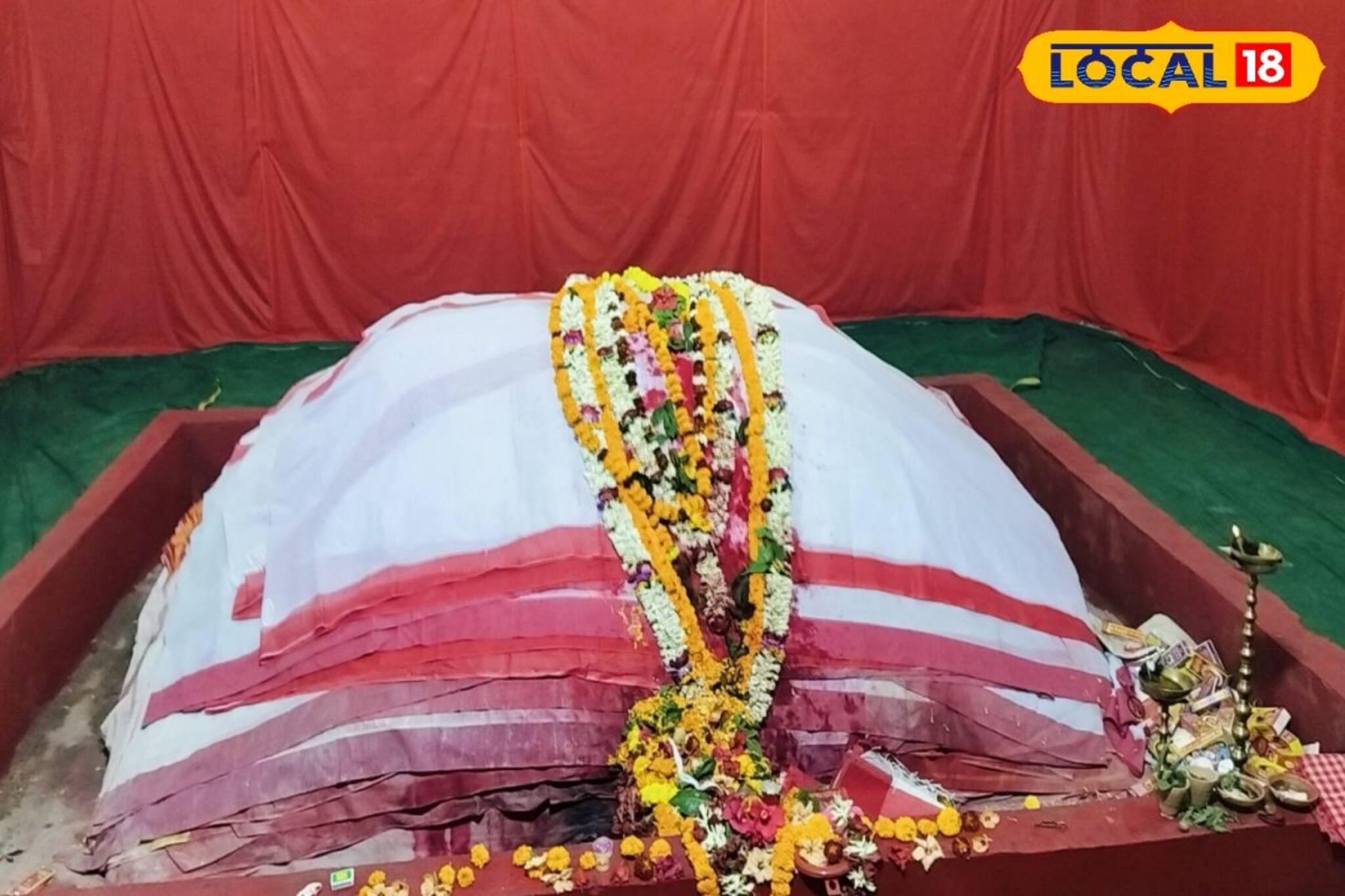 ৫১টি সতী পীঠের এক পীঠ পতিরাম বিদ্যেশ্বরী মন্দির! বিশেষ পুজো ঘিরে ভক্তদের ঢল  