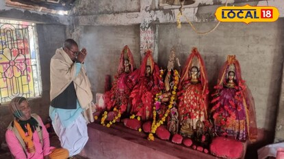 নতুন মন্দির তৈরির আগে কালীমায়ের কাছে সুন্দরবন উন্নয়ন মন্ত্রী 
