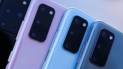 iPhone না কিনতে পারার আফসোস! অ্যান্ড্রয়েডের ফিচার জানলে অবাক হবেন
iPhone না কিনতে পারার আফসোস! অ্যান্ড্রয়েডের ফিচার জানলে অবাক হবেন