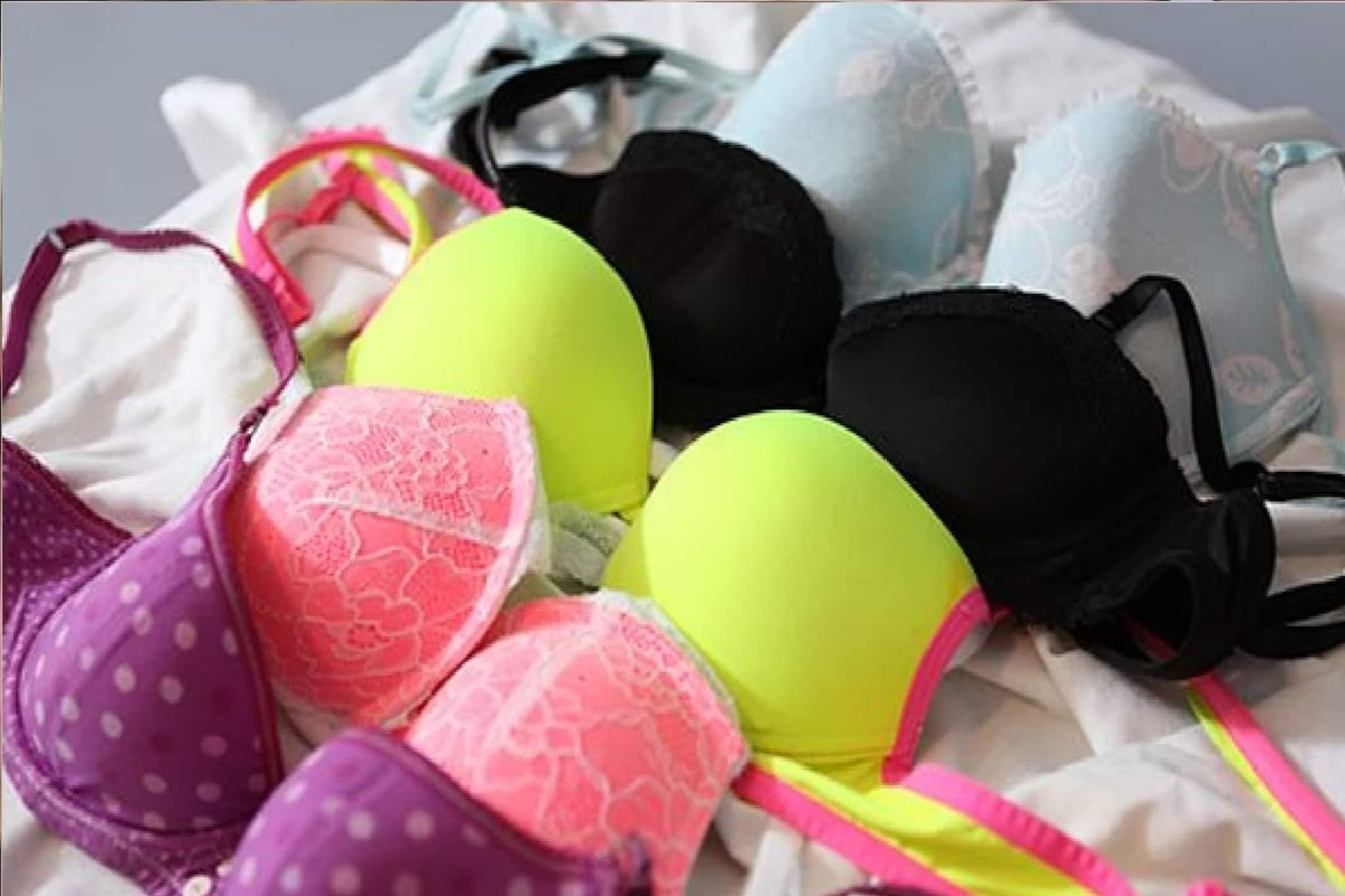 দিনের পর দিন একই অন্তর্বাস পরছেন? আজই সাবধান হন! স্তনে মারণরোগ বাসা বাঁধতে পারে