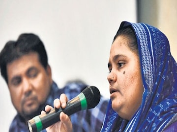স্বস্তি পেলেন বিলকিস৷ ছবি- পিটিআই