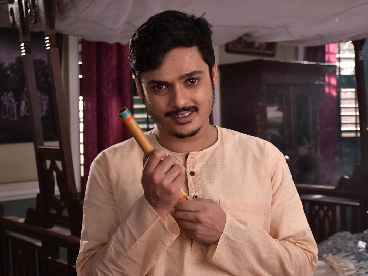 নতুন চরিত্রে বিশ্বাবসু