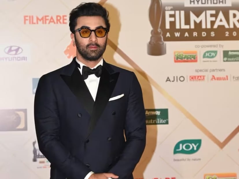 একই সঙ্গে 'অ্যানিম্যাল' ছবির জন্যও 'সেরা অভিনেতা' পুরস্কার পেয়েছেন রণবীর কাপুর। পাশপাশি 'রকি অর রানি কি প্রেম কাহানি'র জন্য 'সেরা অভিনেত্রী' পুরস্কার পান আলিয়া ভাটও। (ছবি সৌজন্যে: ভাইরাল ভায়ানী)
