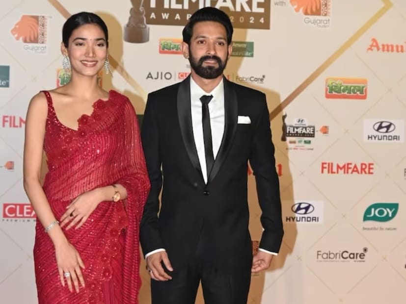 '12th ফেল' ছবিটি শুধু 'সেরা চলচ্চিত্র' পুরস্কার পায়নি, ছবির পরিচালকবিধু বিনোদ চোপড়া পেয়েছেন 'সেরা পরিচালক' পুরস্কার। 'সেরা অভিনেতা সমালোচক' পুরস্কার দেওয়া হয় বিক্রান্ত ম্যাসিকে। (ছবি সৌজন্যে: ভাইরাল ভায়ানী)