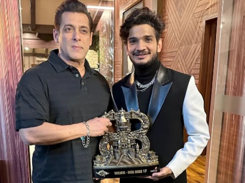 মুনাওয়ার বলেছিলেন যে, “গত ২ বছর ধরে আমি একজনের সঙ্গে প্রেম করছি। আর২০১৭ সালে আমার বিয়ে হয়েছিল এবং ২০২০ সালে আমরা আলাদা হয়ে গিয়েছিলাম।’’