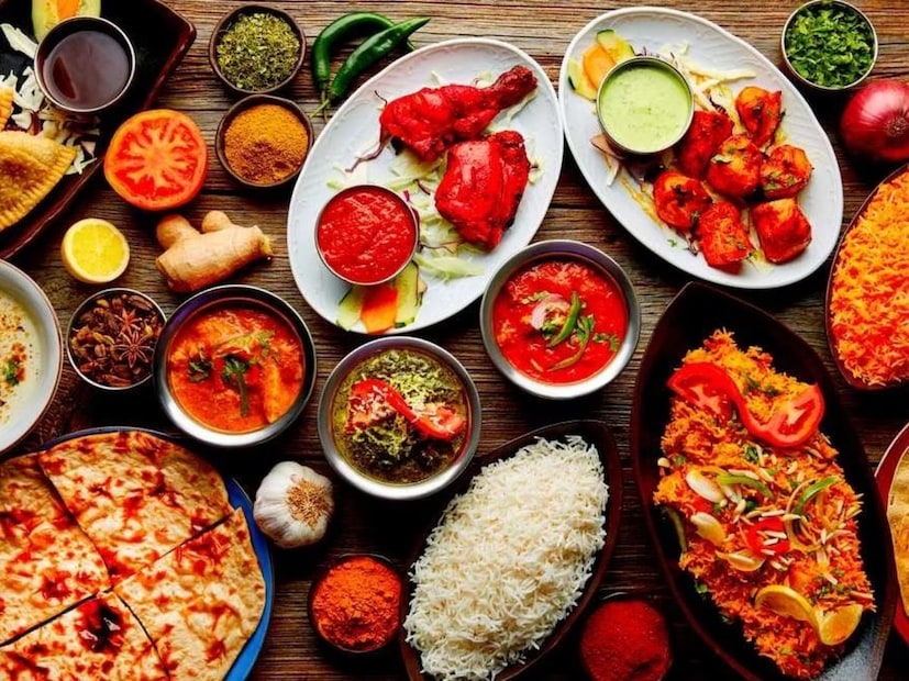 Perfect time for dinner: যখন-তখন নয় কিন্তু! ‘ডিনার’-এর ‘ঠিক’ সময় কোনটা? জেনে নিয়ে খেতে বসুন