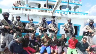 
অপারেশন চালিয়ে উদ্ধার করল ভারতীয় নৌসেনা। (ছবি সৌজন্যে indiannavy)